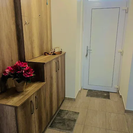 Brookforest Belvarosi 2 *