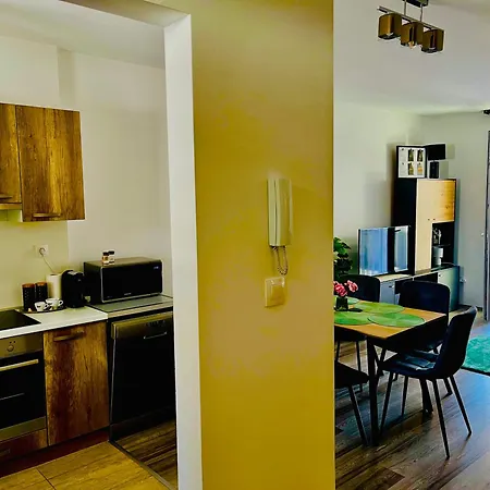 Brookforest Belvarosi 2 * Дебрецен